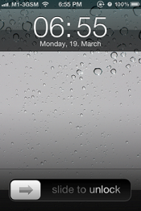 iPhopne 3GS Lock Screen